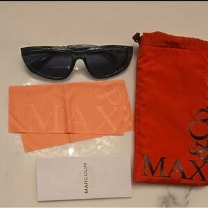 MAX&CO GEOMETRIC CAT EYE SUNGLASSES. RX CONVERTIBLE
SIZE: 56-17-140MM
